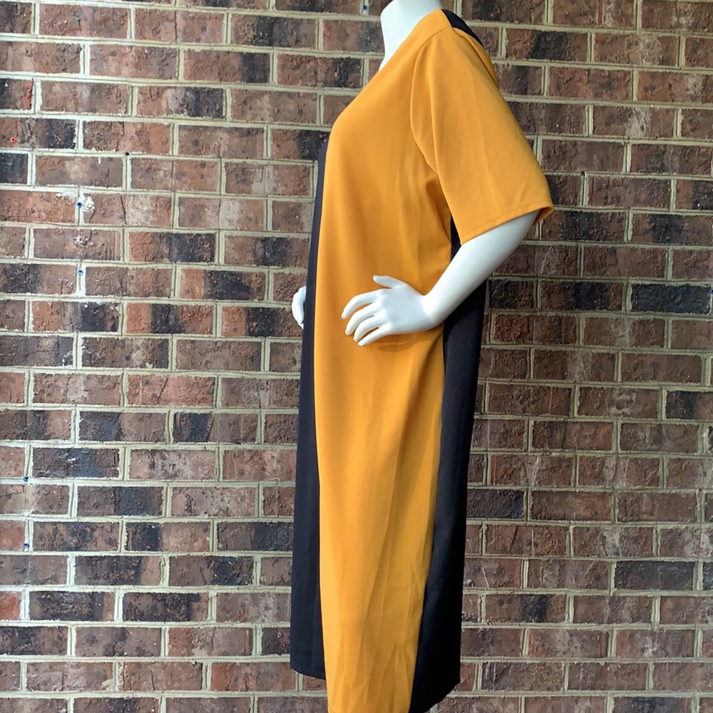 Lexington Avenue size 2X two tone black dress Polyester stretchy - Picture 2 of 4
